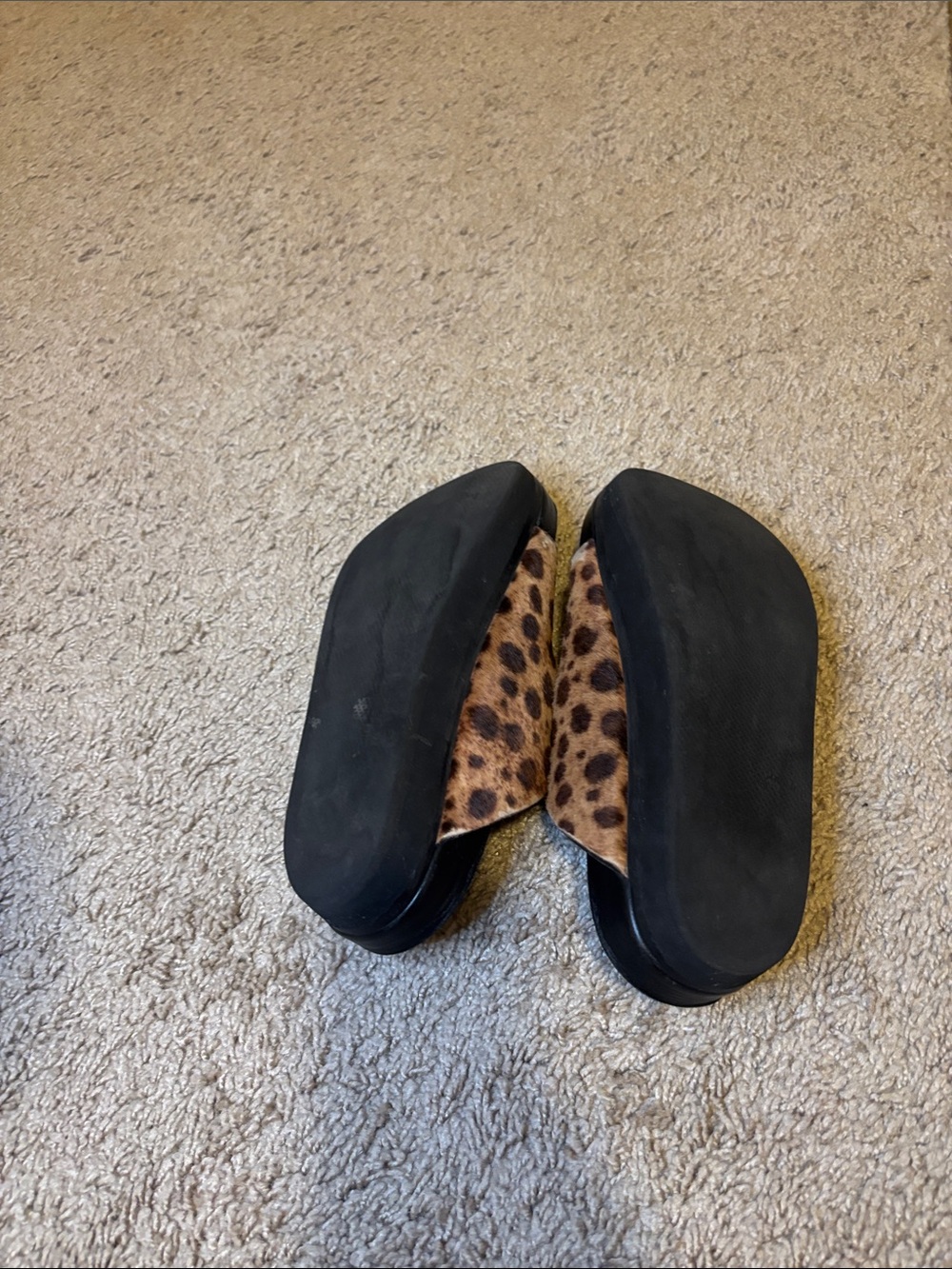 Givenchy Leopard Print Double-Buckle Slide Sandals - Women - Picture 5 of 5